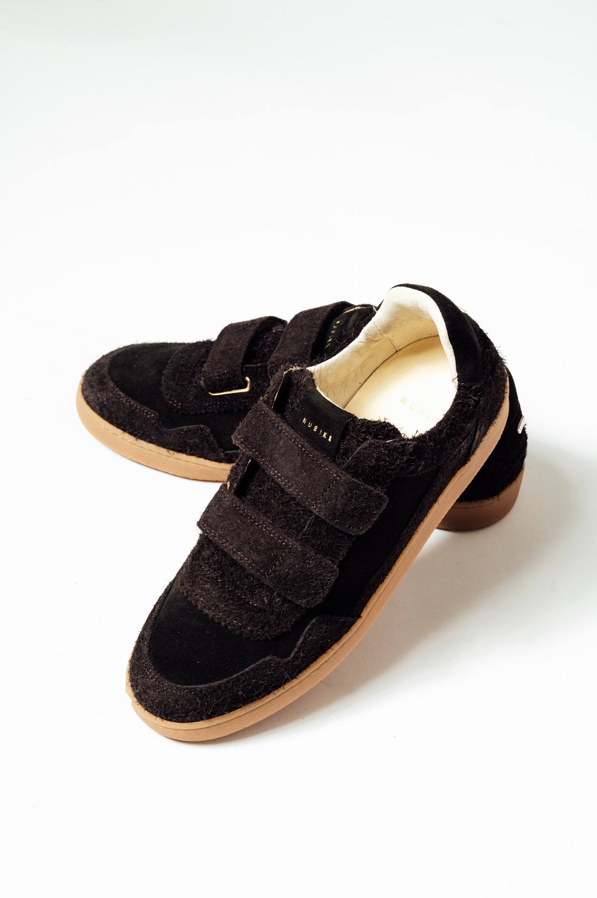 Nubikk Ray Venti suède sneakers met klittenband