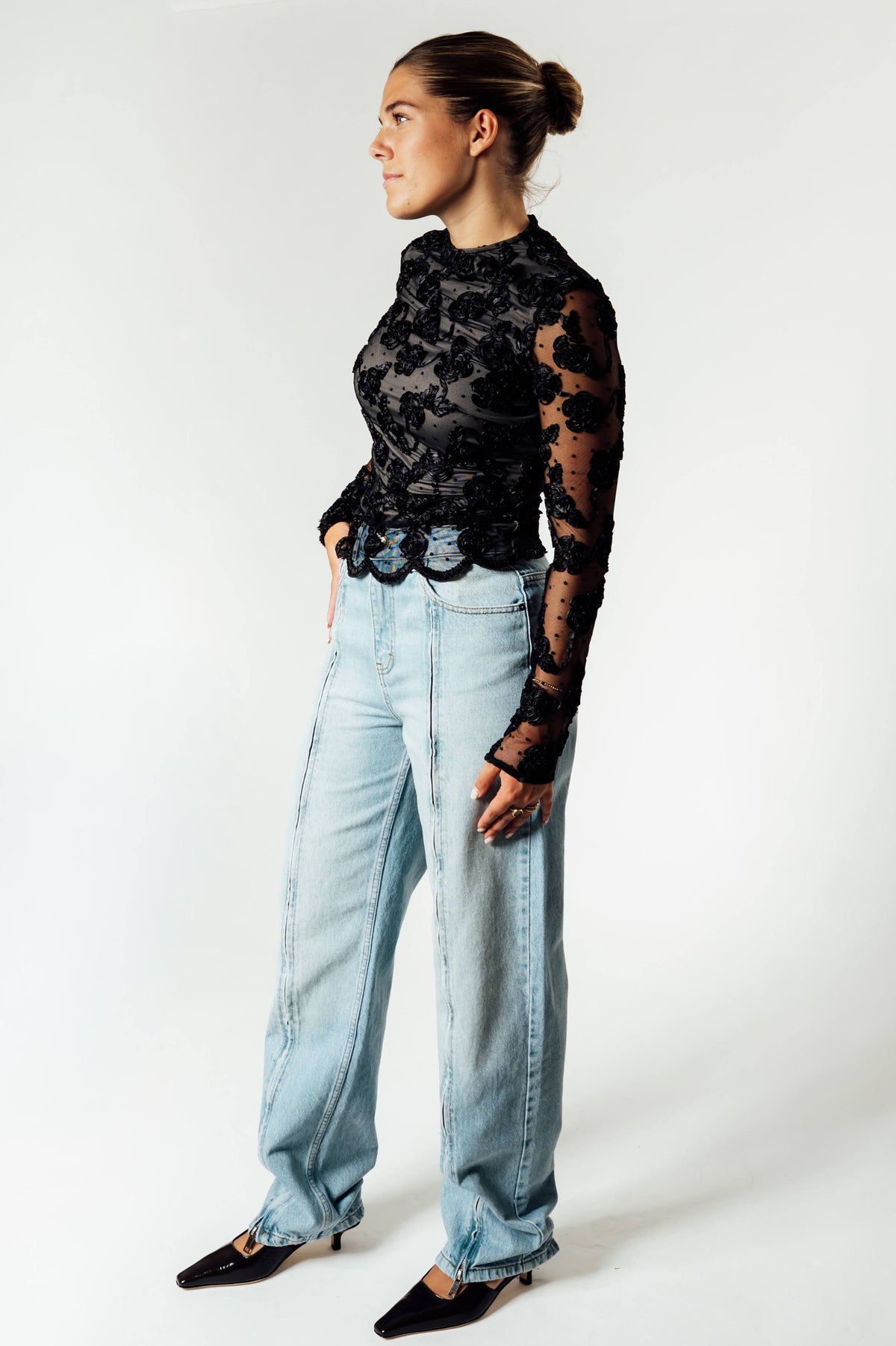ROTATE zwarte mesh top met bloemen