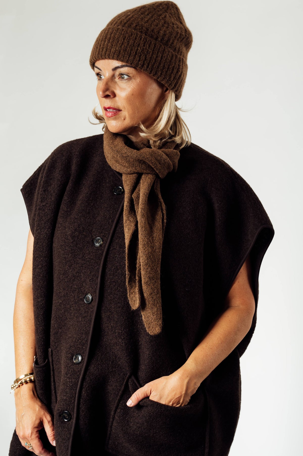 Knit-ted Nora bruine gebreide muts