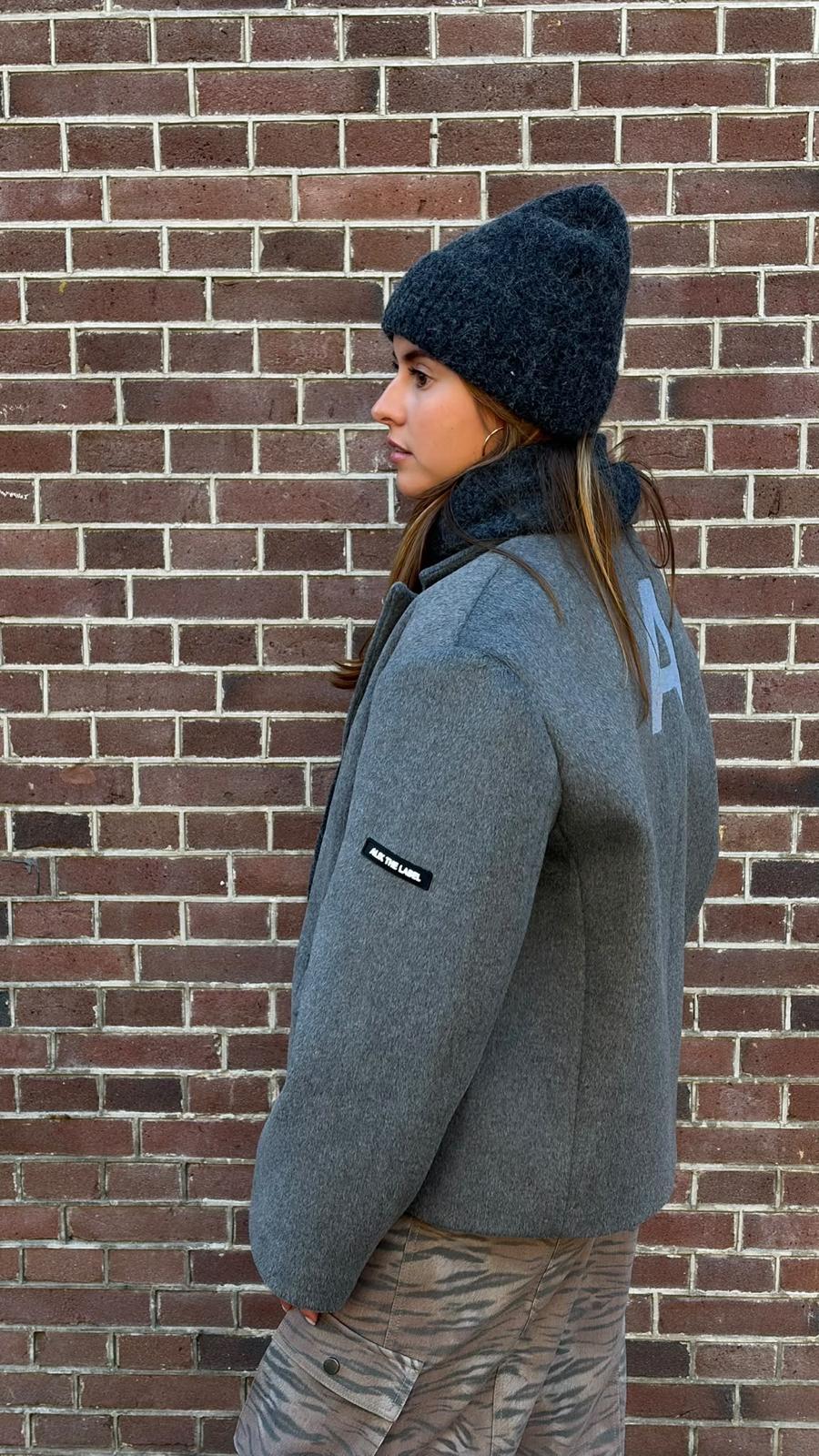 LADIES WOVEN SHORT HAIRY COAT