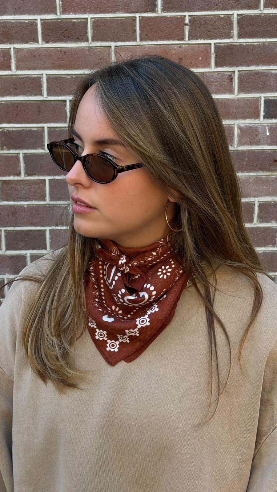 BOW19 paisley bandana roestbruin