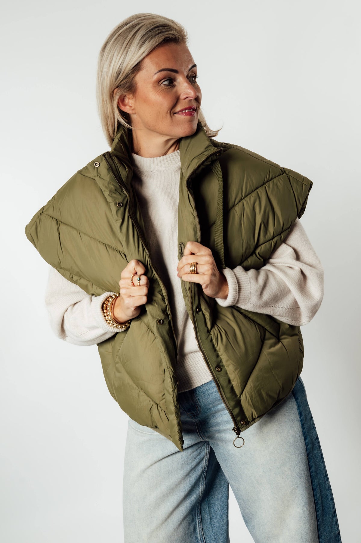 FRANKY SLEEVELESS JACKET
