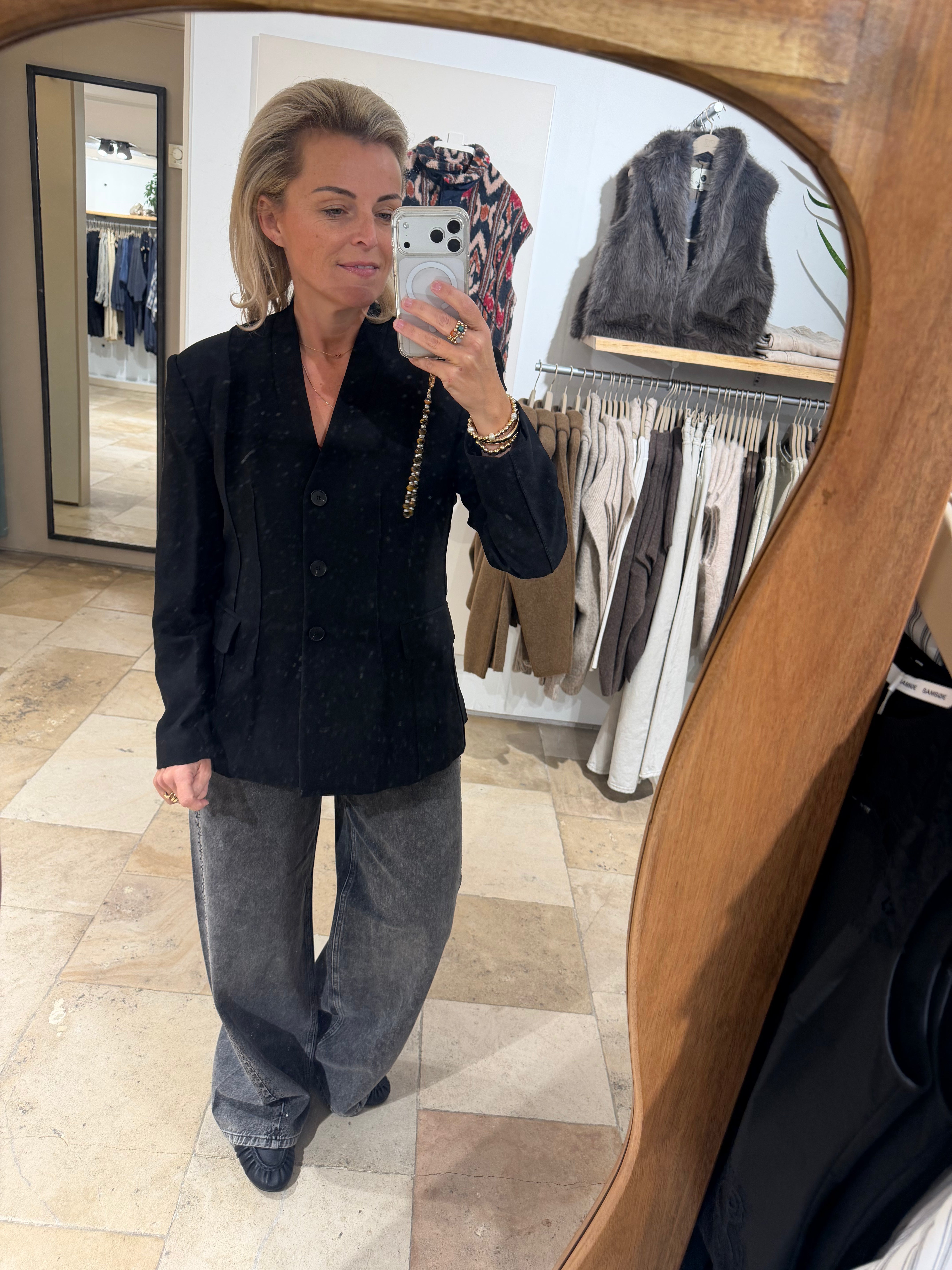 VICKYCC STONE WIDE JEANS